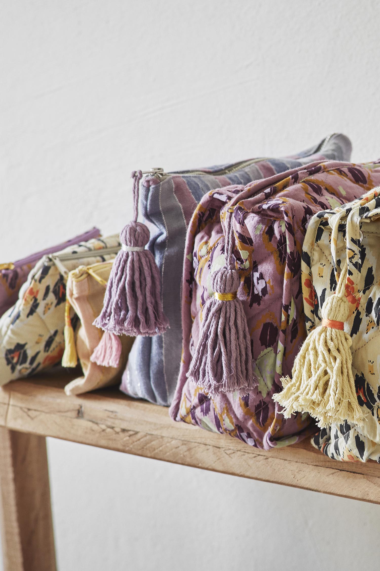 Pouch lilac indian print "L"