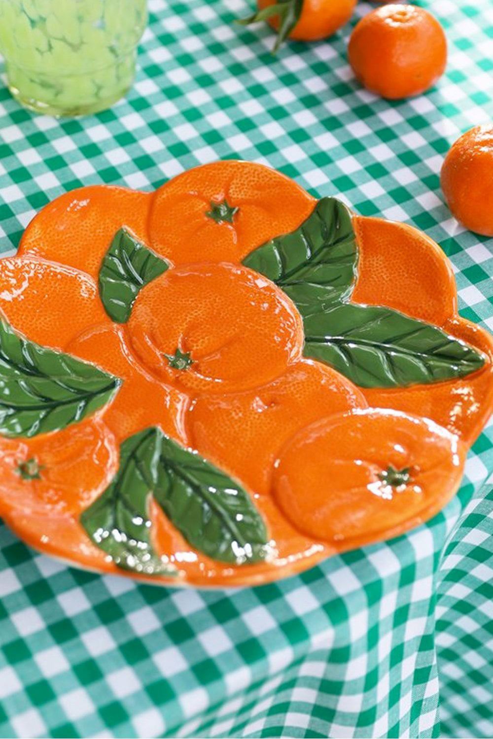 Serving plate oranges