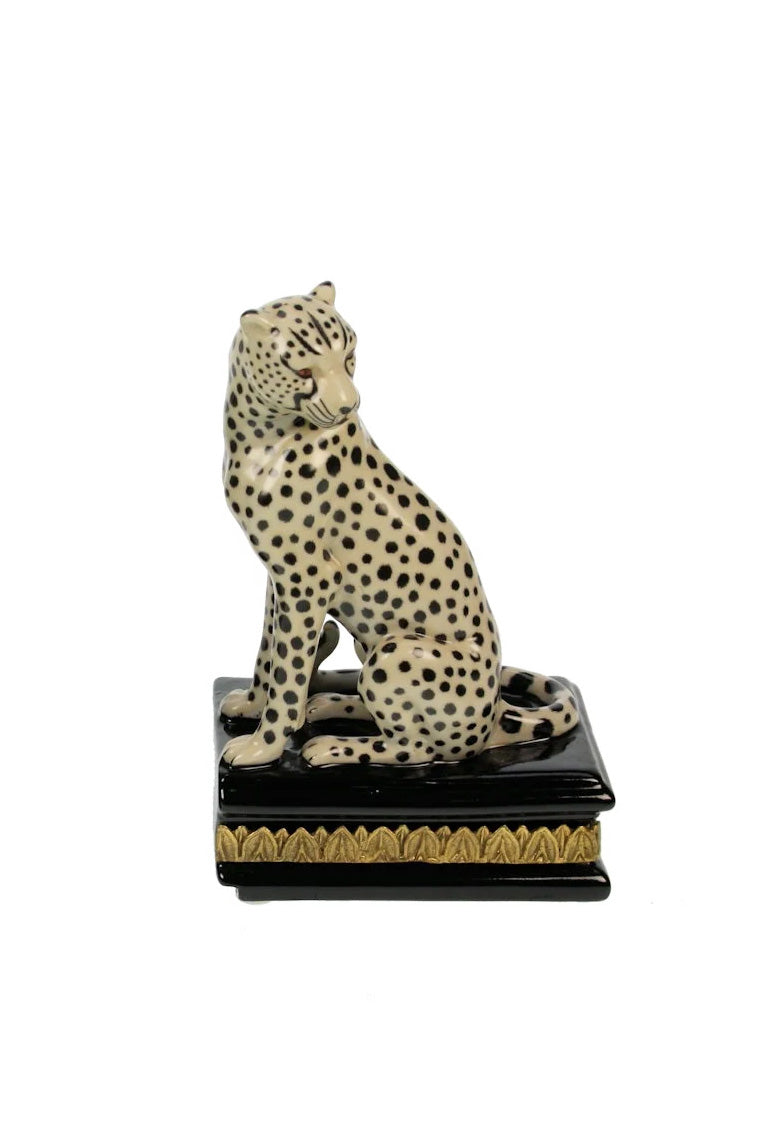 Bookend Leopard, Right