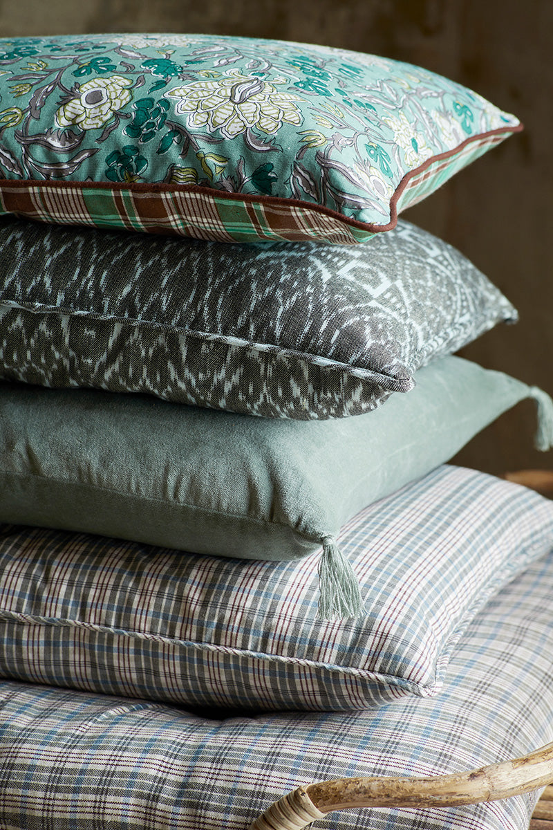 Double-sided Cushion Cover, Blue flowers/Check