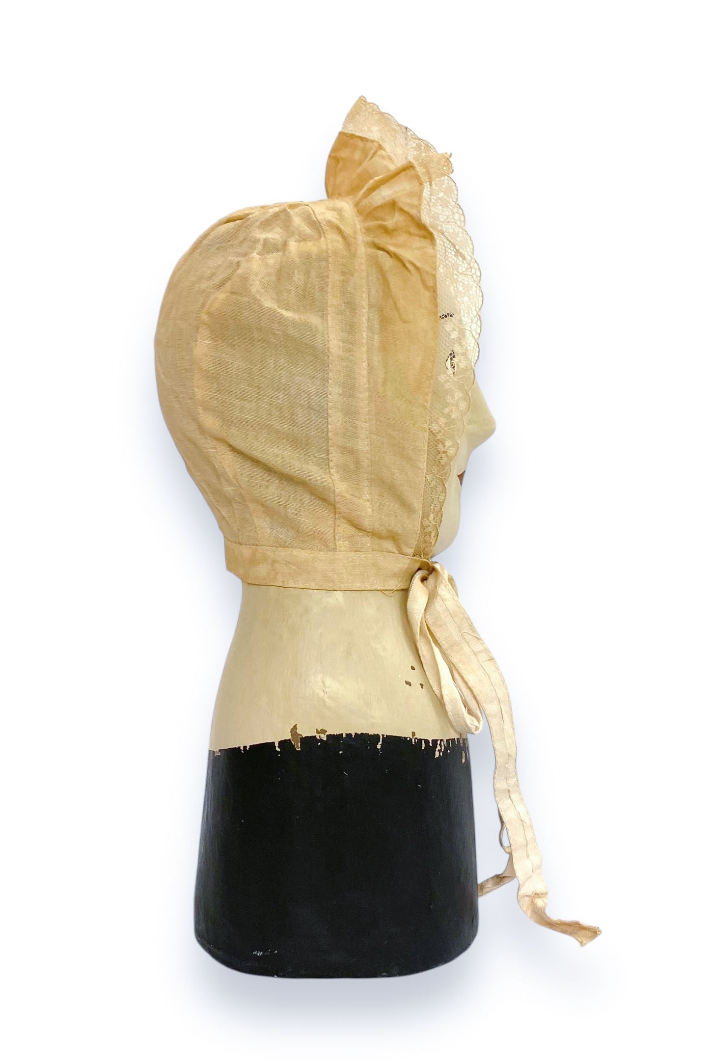 Head with fabric bonnet