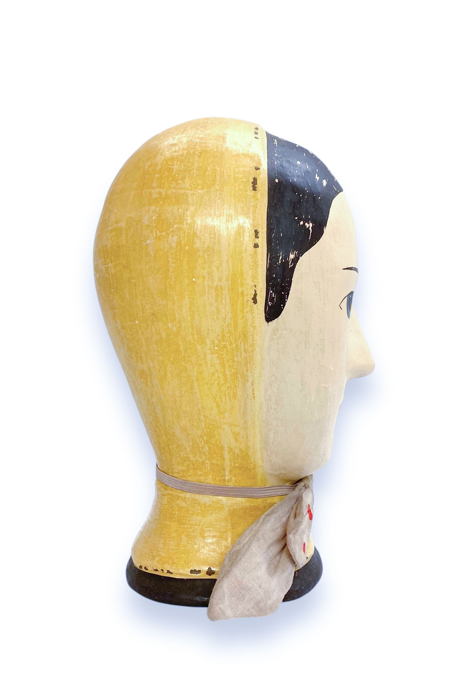Head with bow