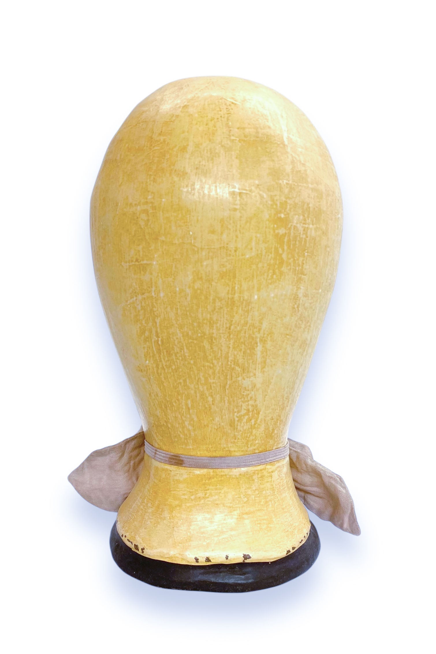Head with bow