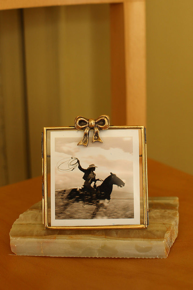 Polaroid Frame | Bow