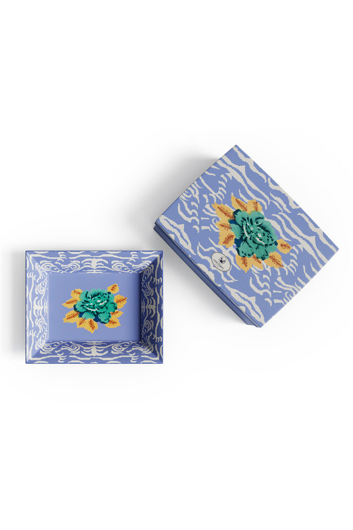 Porcelain Tray - Indian Tiger Pervinch