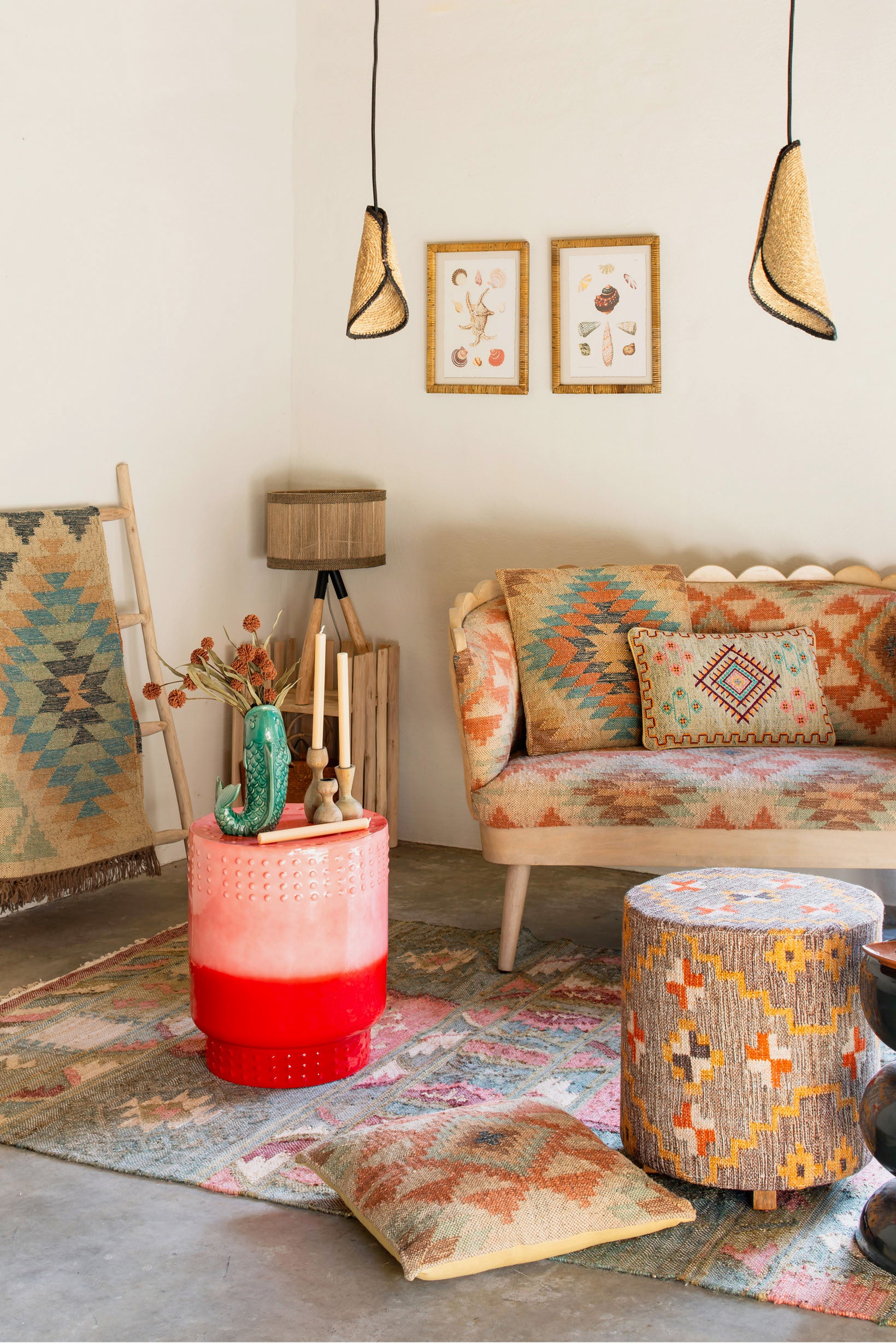 Stool pink/red