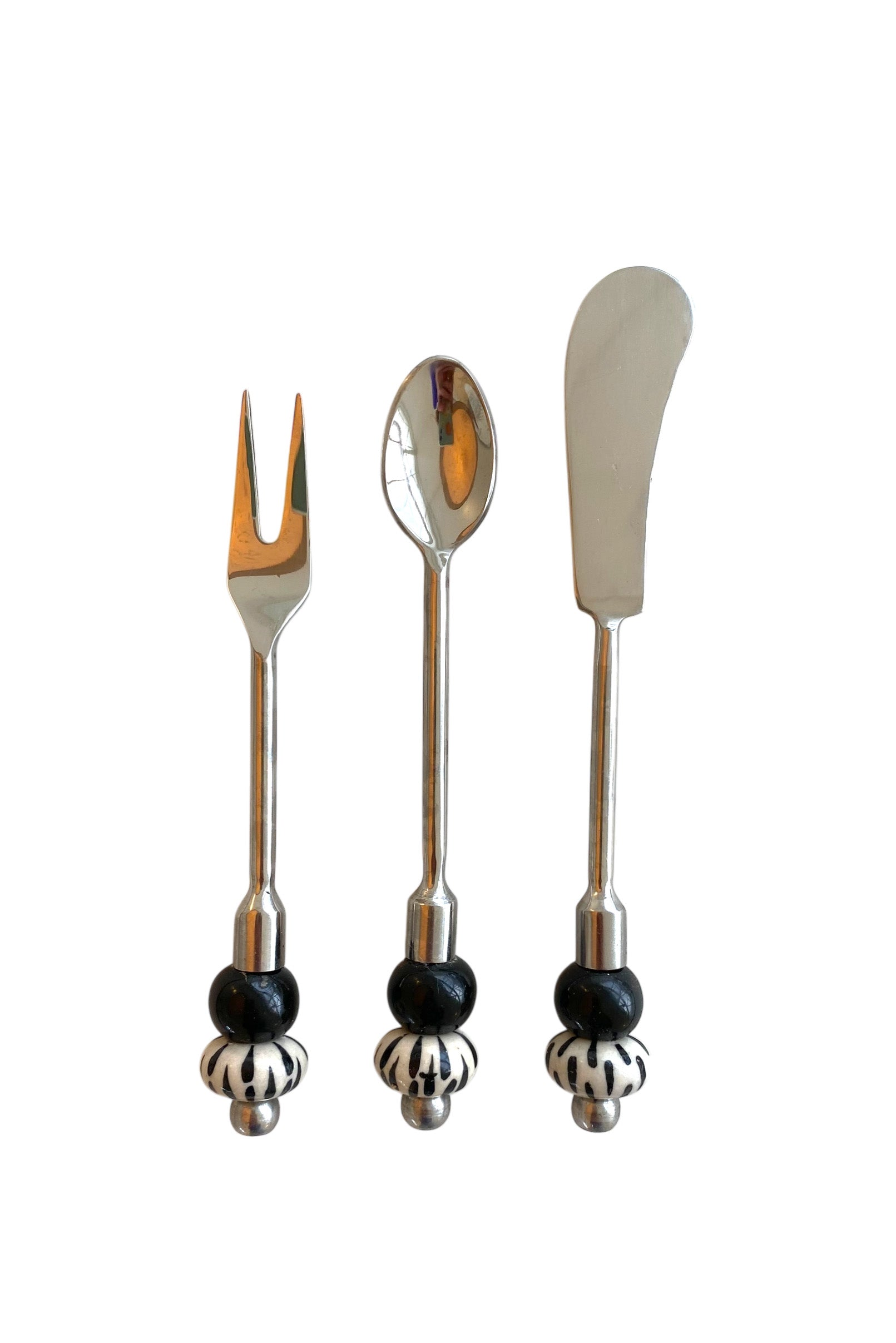 Tapas cutlery, black & white stones