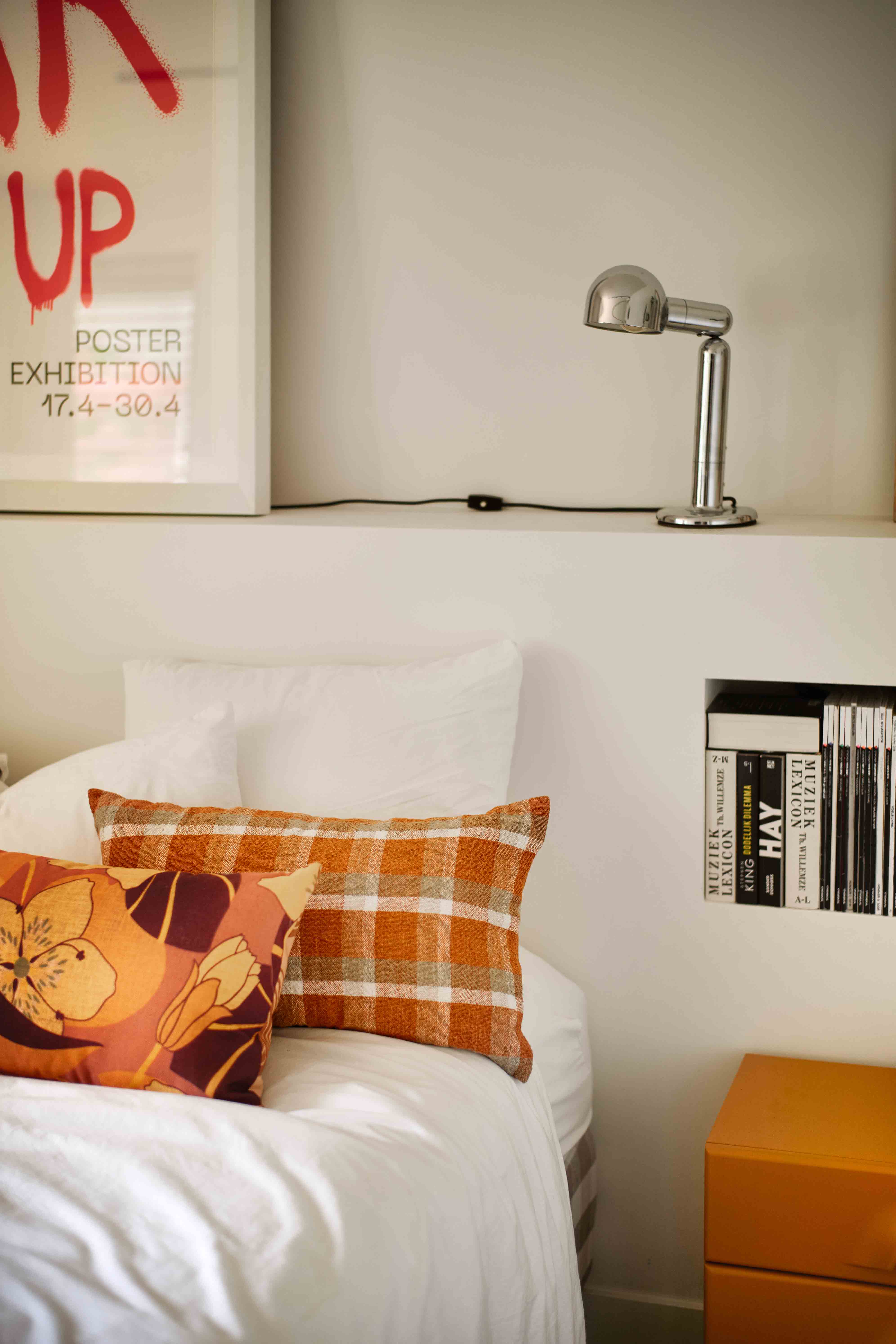 Cushion Woven Country