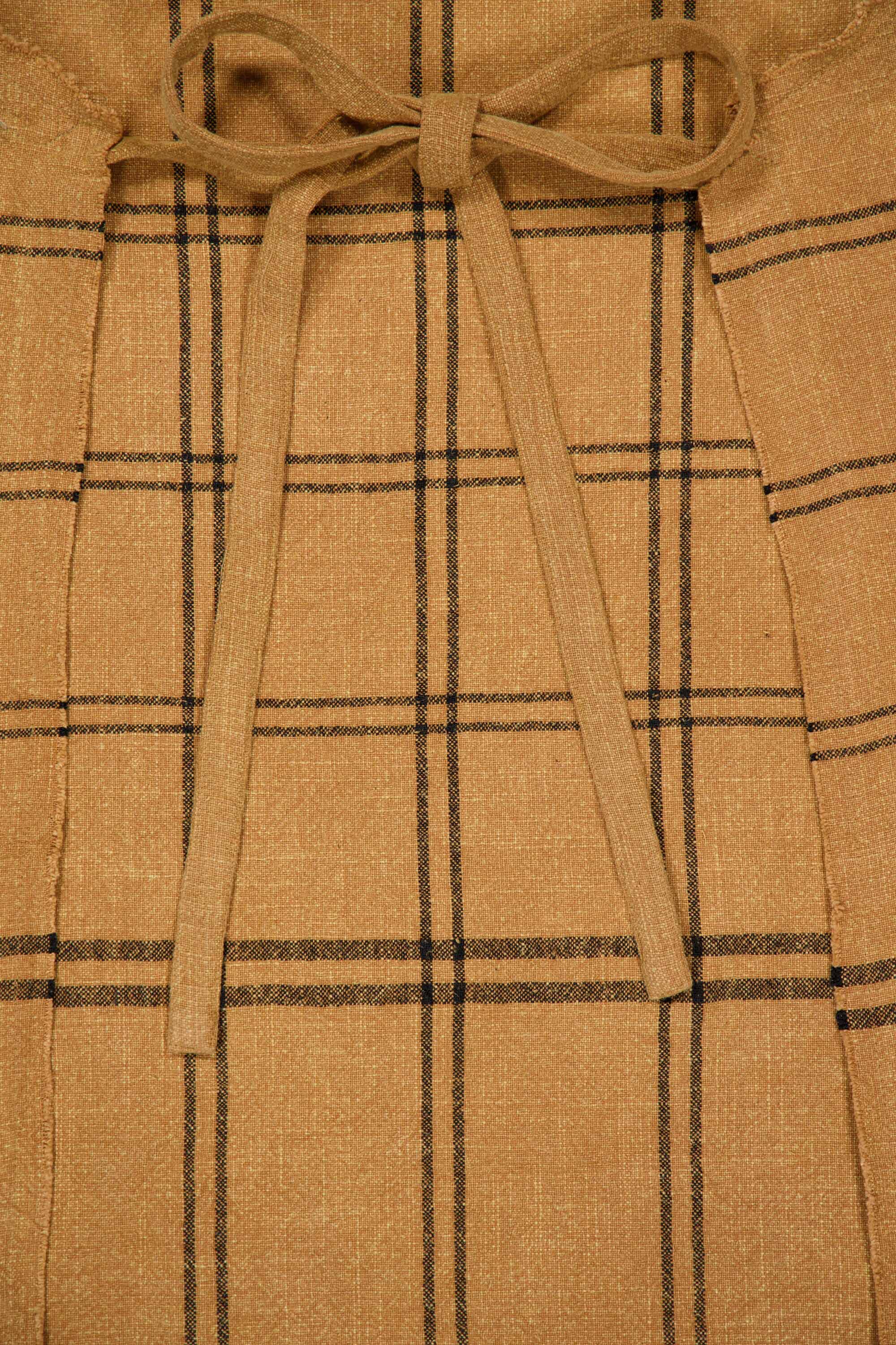 Apron checkered mustard
