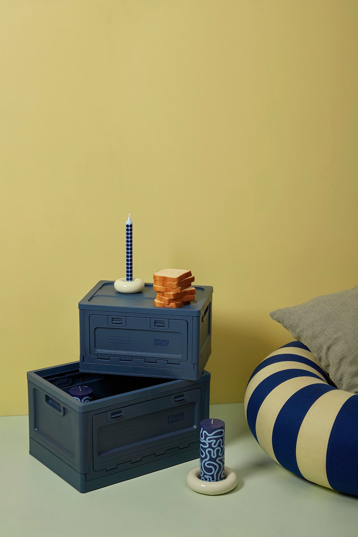 Box "M" | Dark Blue