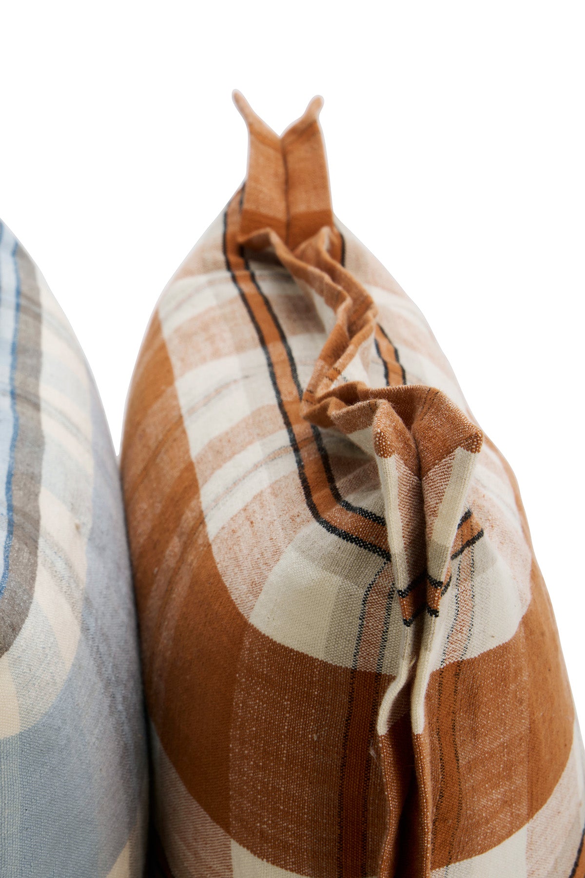 Checked Cushion | Pumpik