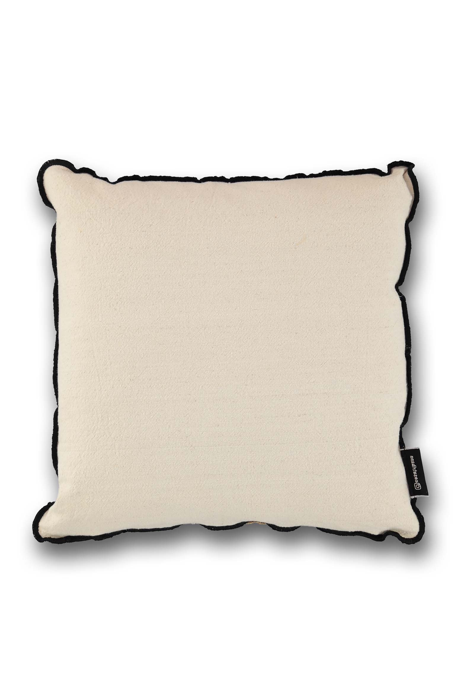 Cushion geometric black