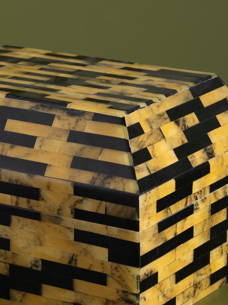 Large Box Pyramidale