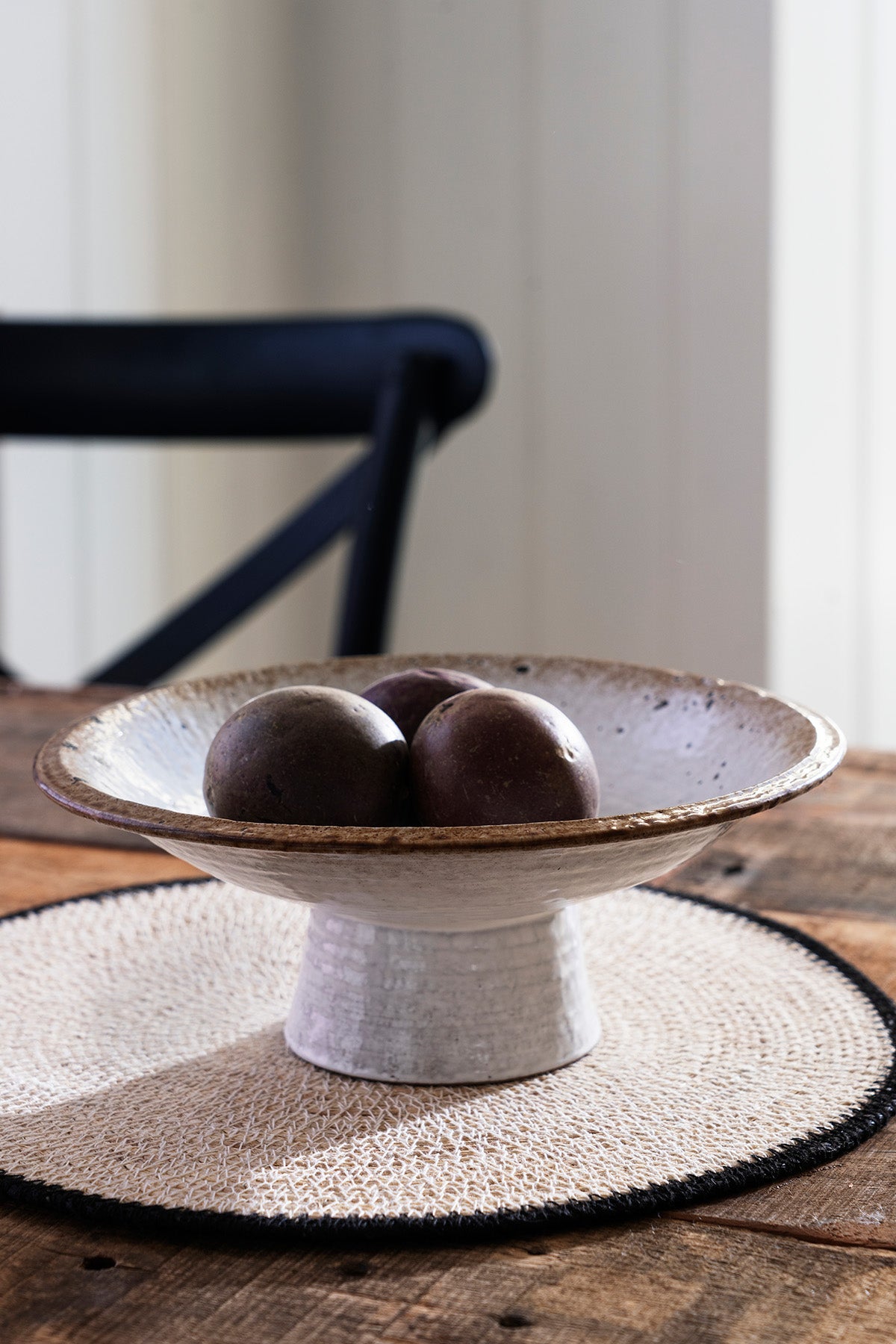 Round Seagrass Placemat | Choose colour