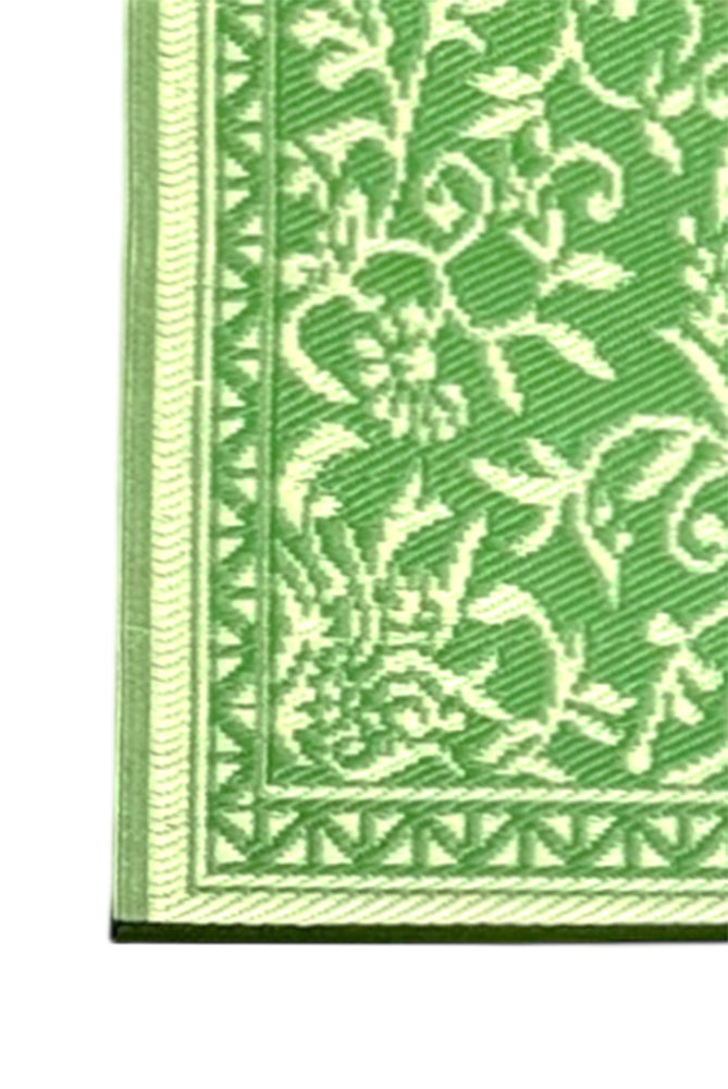 Plastic Rug | Green Flowers